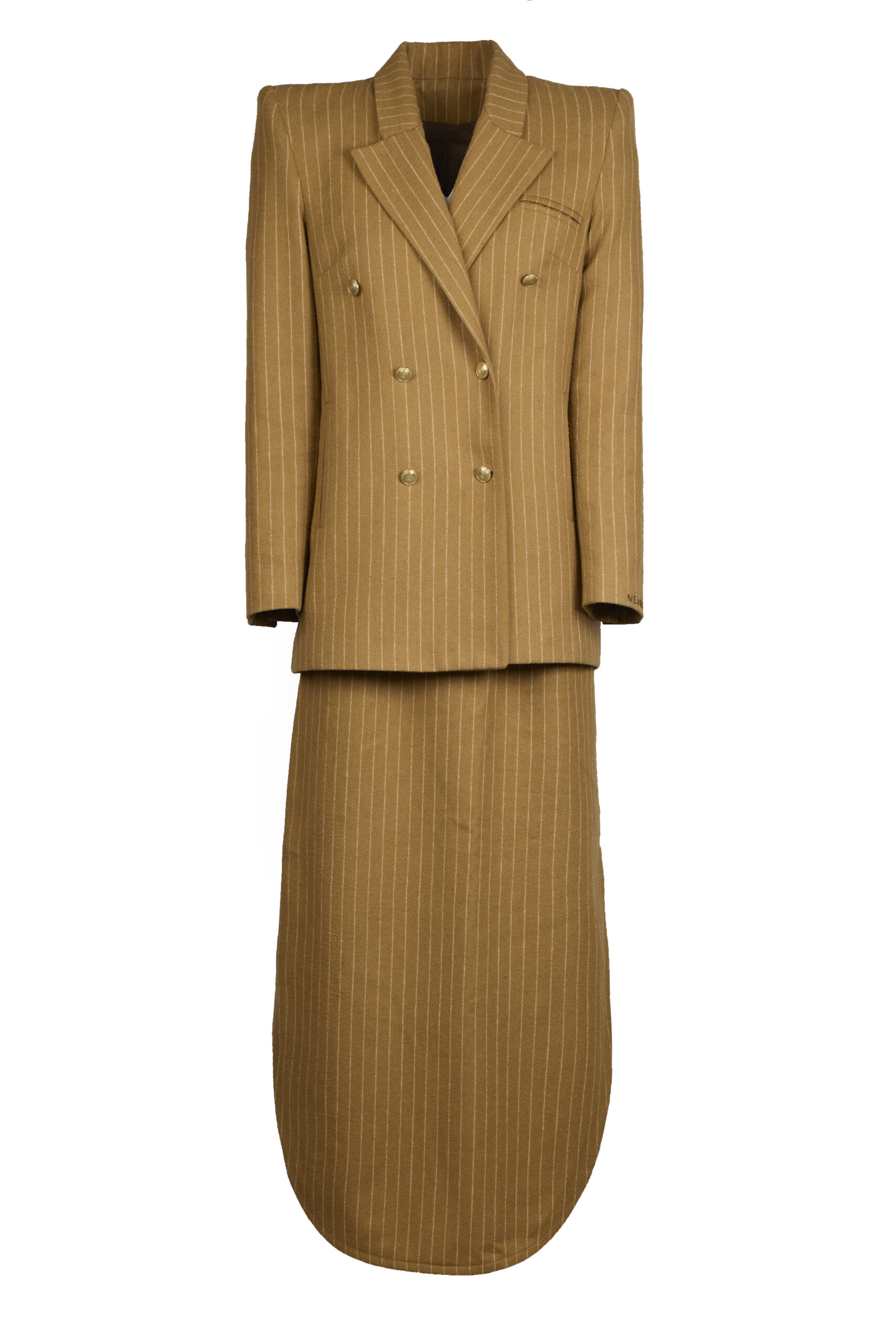 nevro_oval_beaver_skirt