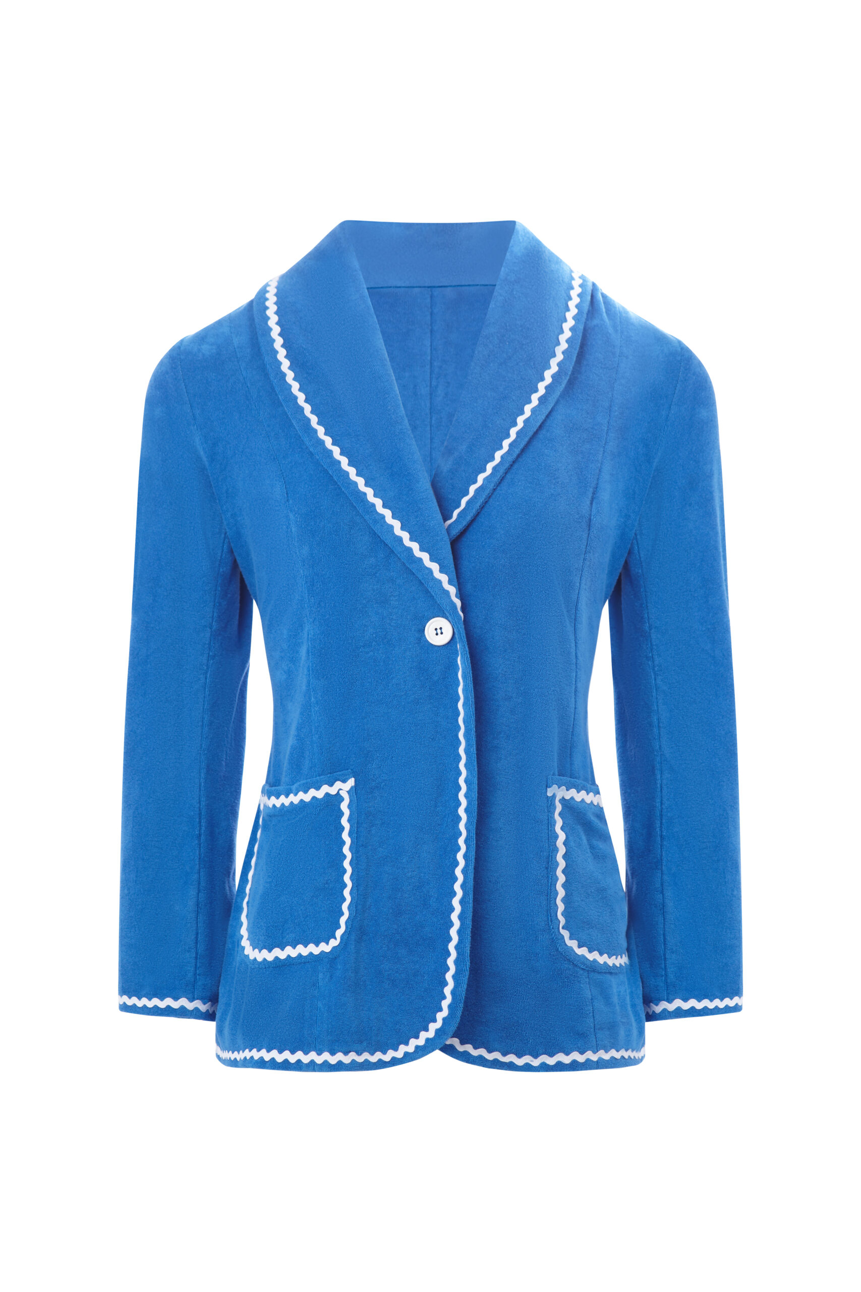 Make a statement in the ICARUS Terry Blazer – a lightweight, single-breasted piece in plush Cycladic Blue terry cloth, featuring shawl lapels, rounded hems, and bold white zig-zag trimming for a modern twist on timeless tailoring.
